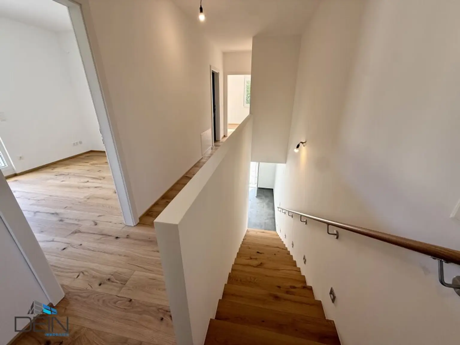 NEU! TRAUMHAFTE 5 ZIMMER DOPPELHAUSHÄLFTEN MIT EIGENGÄRTEN IN MARKGRAFNEUSIEDL!