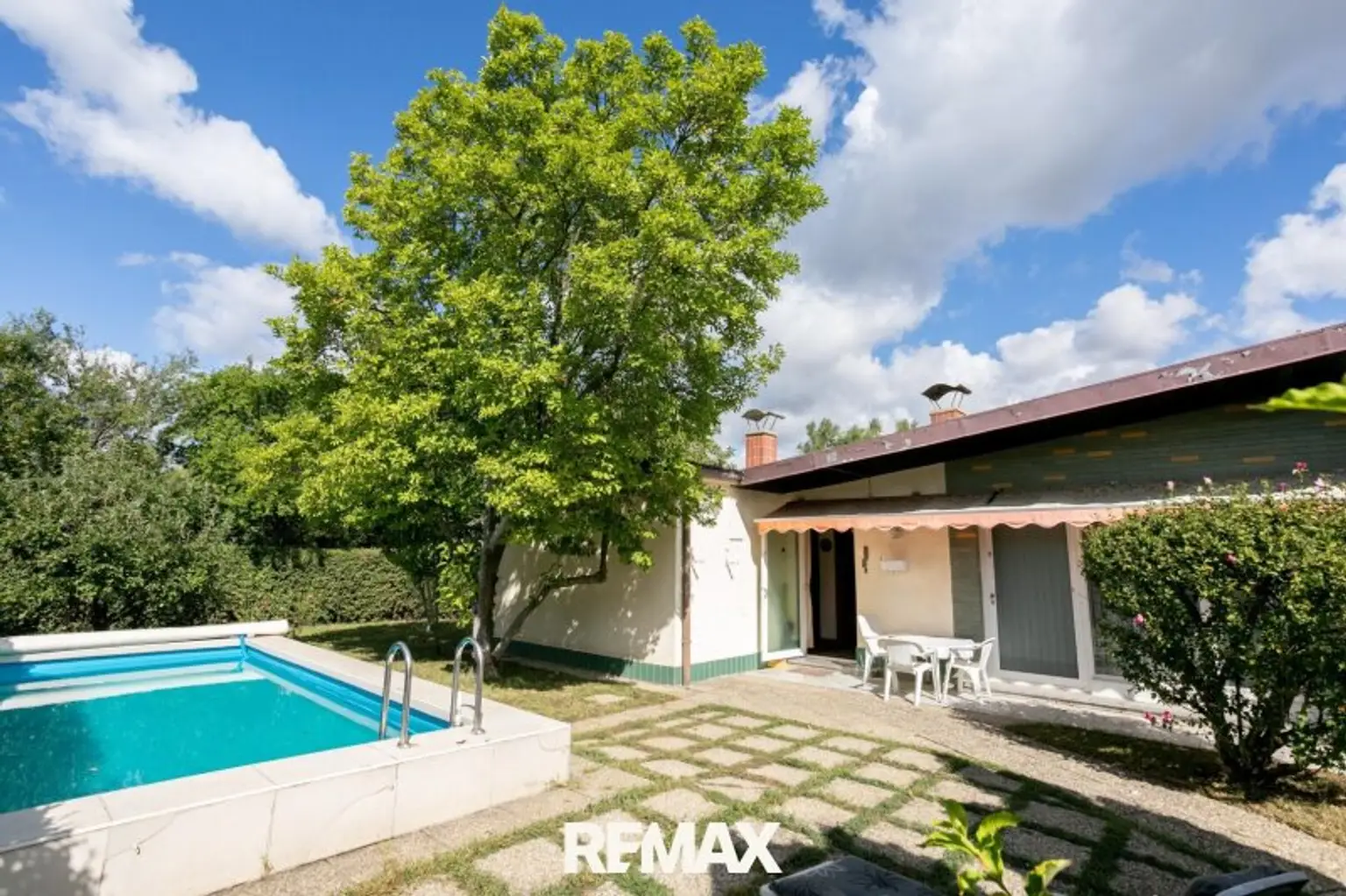 01 Garten - Terrasse