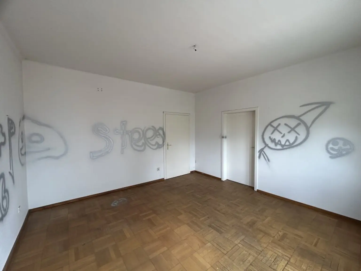 +++ Haus mit großem Grundstück in zentraler Lage von Oberpullendorf+++