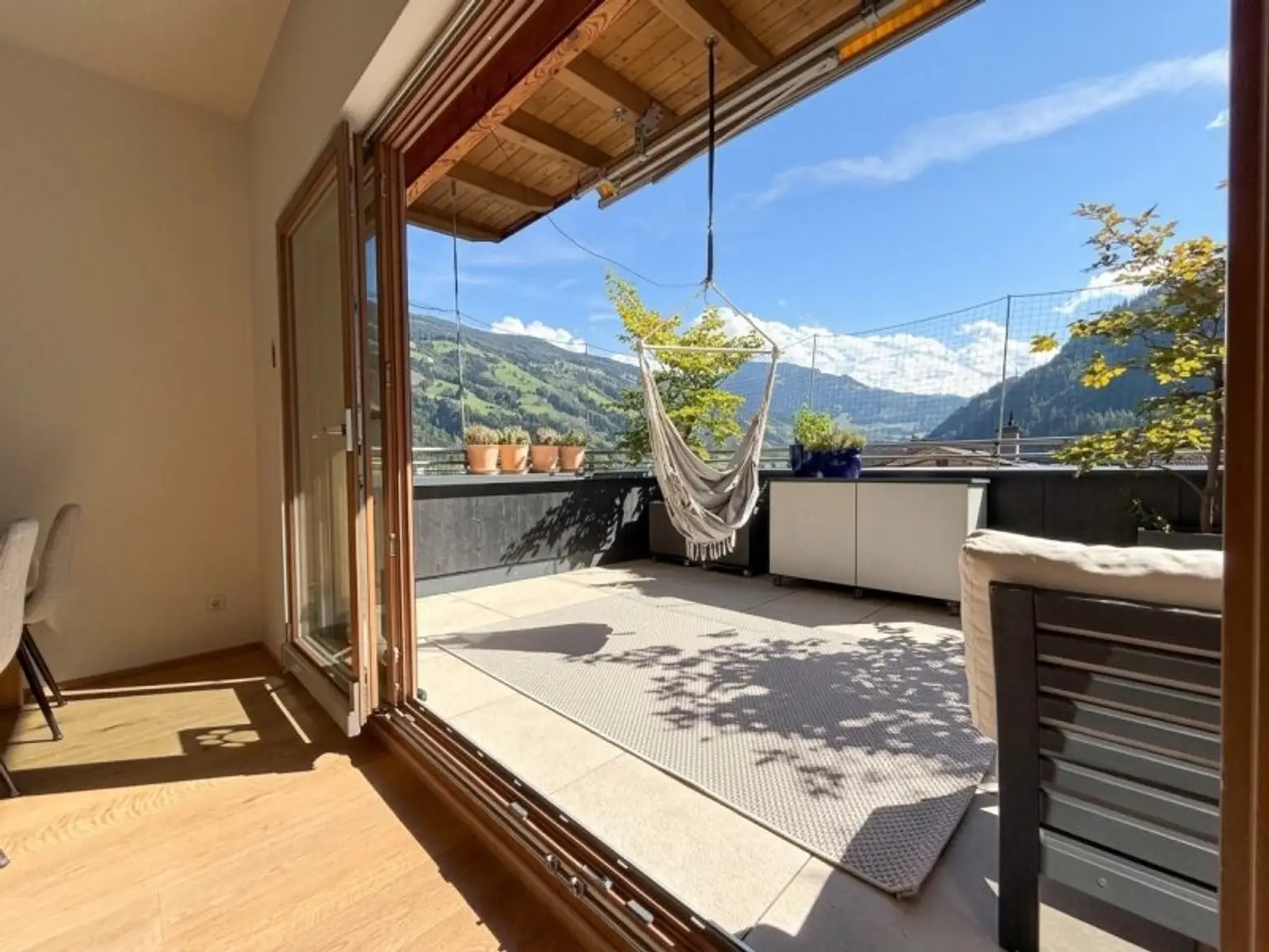Blick auf Terrasse