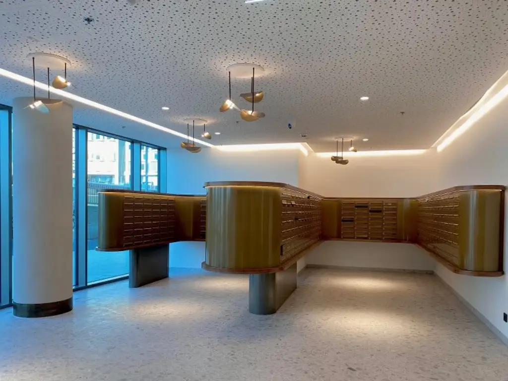LUXURIÖSE 3-ZIMMER-WOHNUNG MIT 2 BÄDERN, GARAGENPLATZ UND ATEMBERAUBENDEM PANORAMABLICK