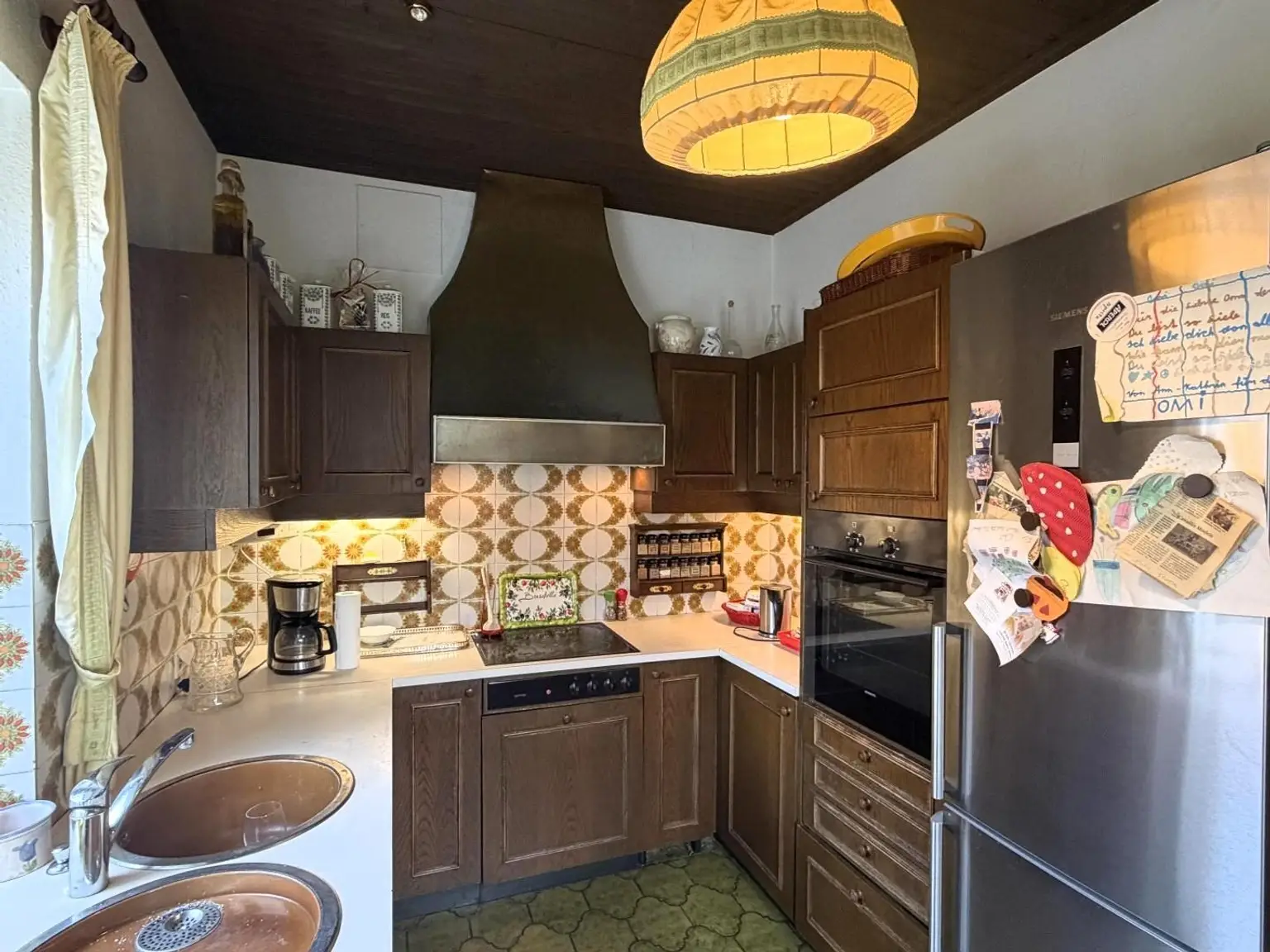 EG / Küche im eigenen Raum