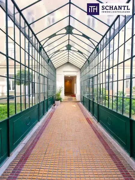 Ein Wiener Märchen beim Kutschkermarkt! Altbaucharme, Absolute Ruhelage, Flügeltüren, Hofidylle und Balkon-Glück! Prunkvolles Stiegenhaus + Beste Infrastruktur! Jetzt zugreifen!