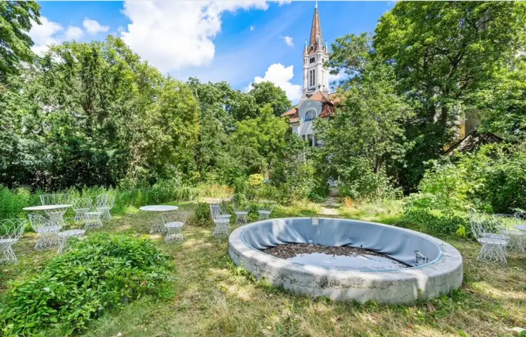 Einzigartige Stadtvilla in Toplage, Nähe Kardinal-Nagl-Platz