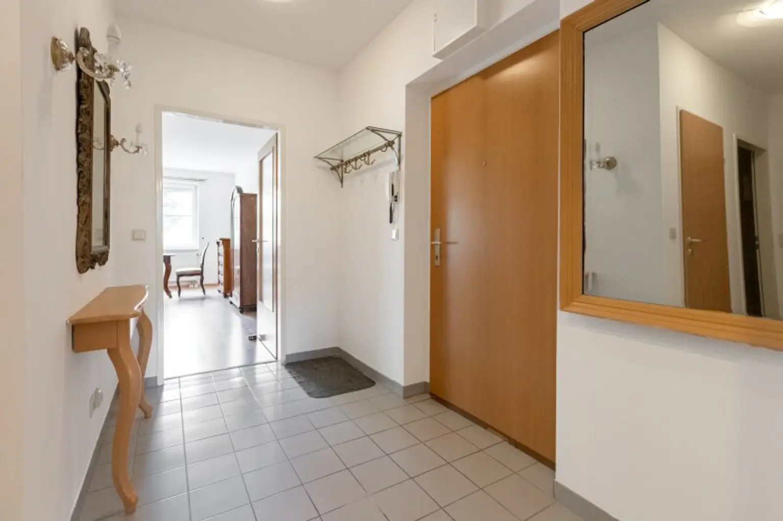 SELTENHEIT! Tolle 2-Zi.-Gartenwohnung in Ruhelage!
