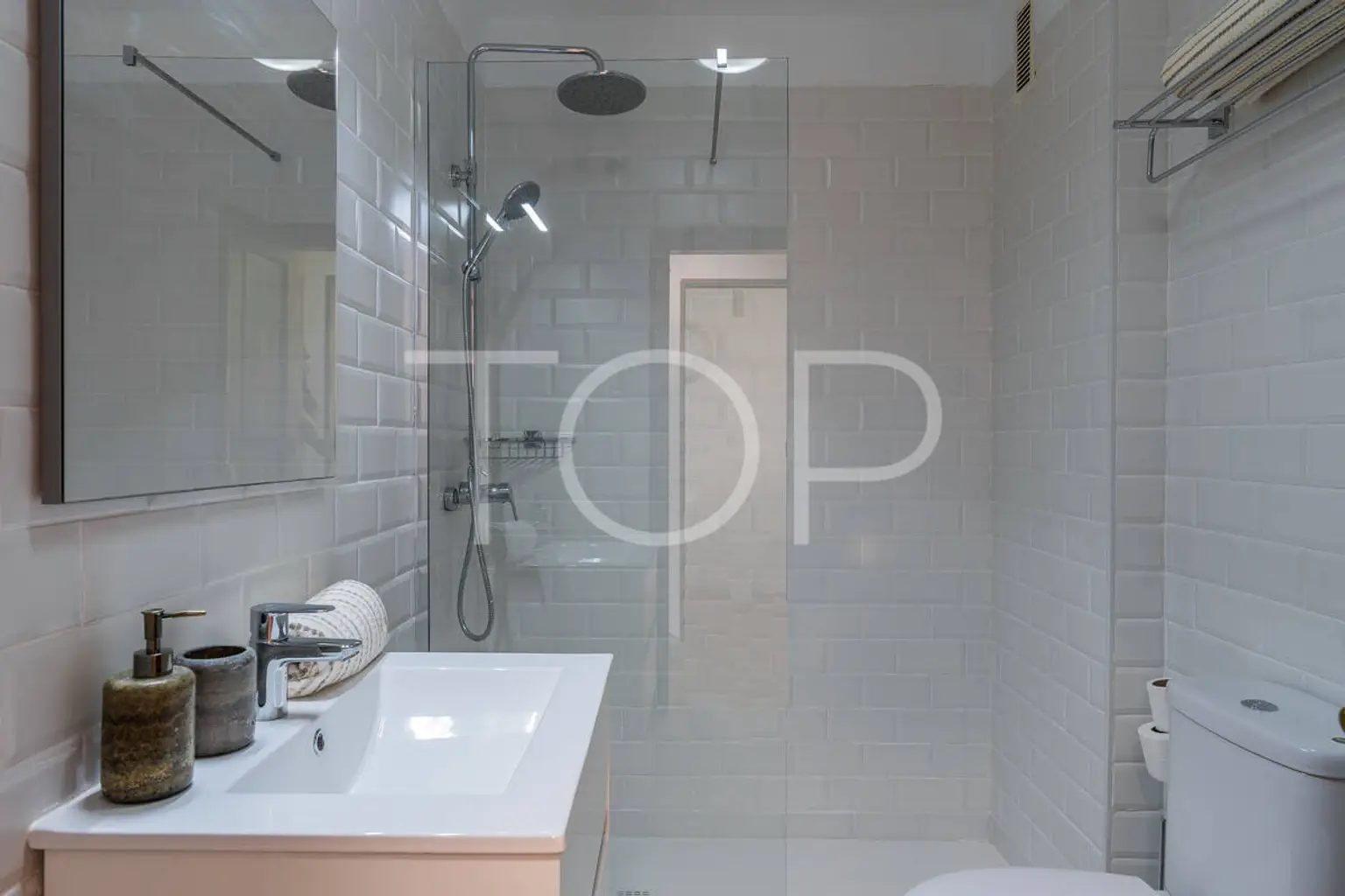 Apartment-El-Palm-Mar-Bathroom1.2-Tenerife