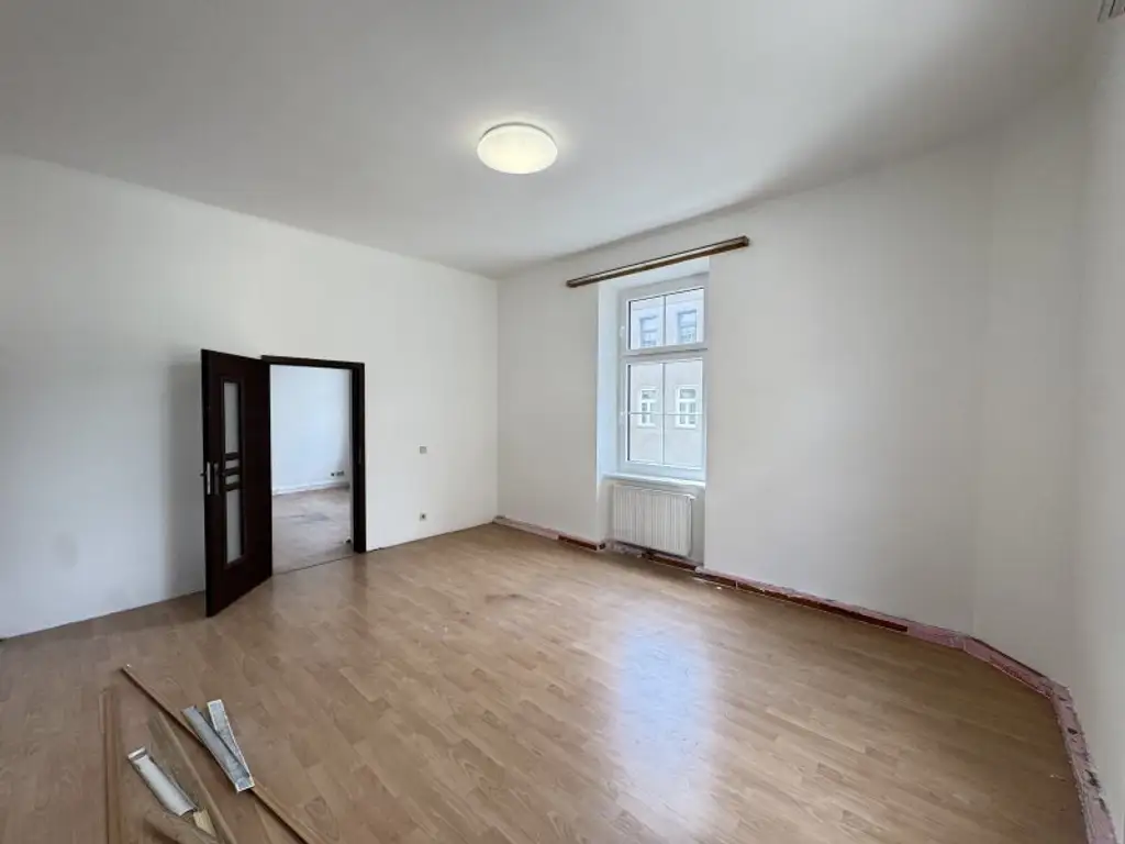 *Zentral gelegene 2-Zimmer-Wohnung in Margareten – Ideal zum Sanieren und Gestalten!*