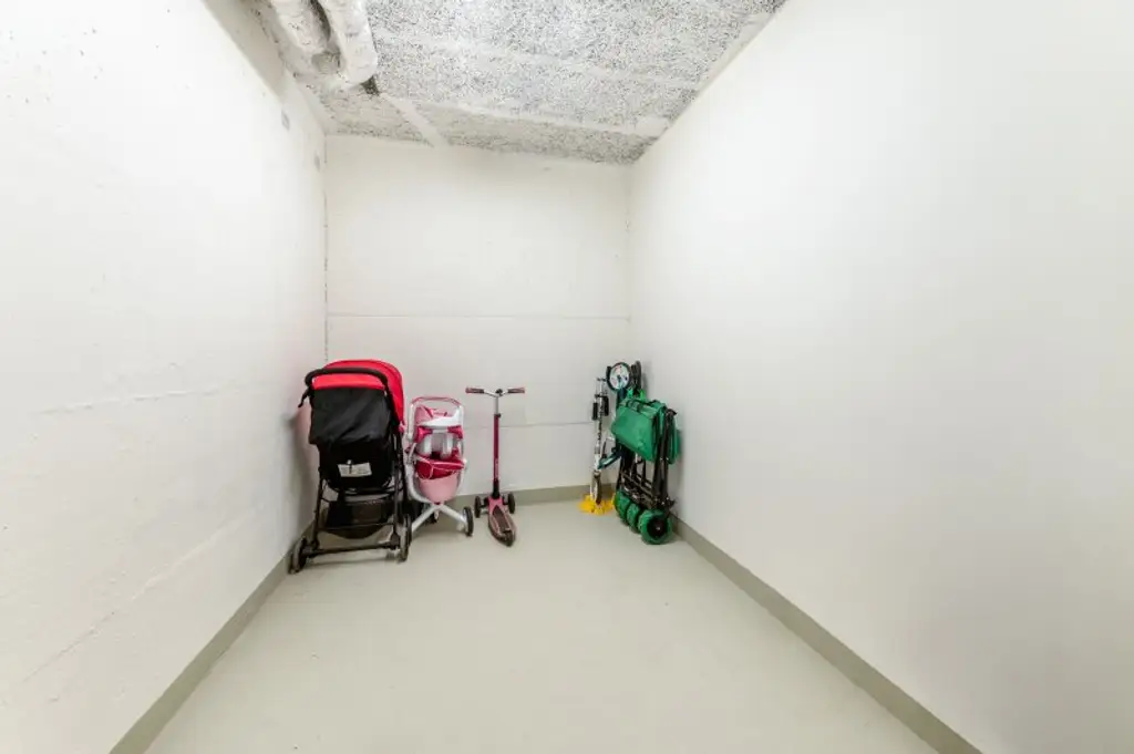 Ab Oktober! Erstbezug! Klimatisierte 2-Zimmer-Balkonwohnung inkl. Stellplatz zu vermieten!