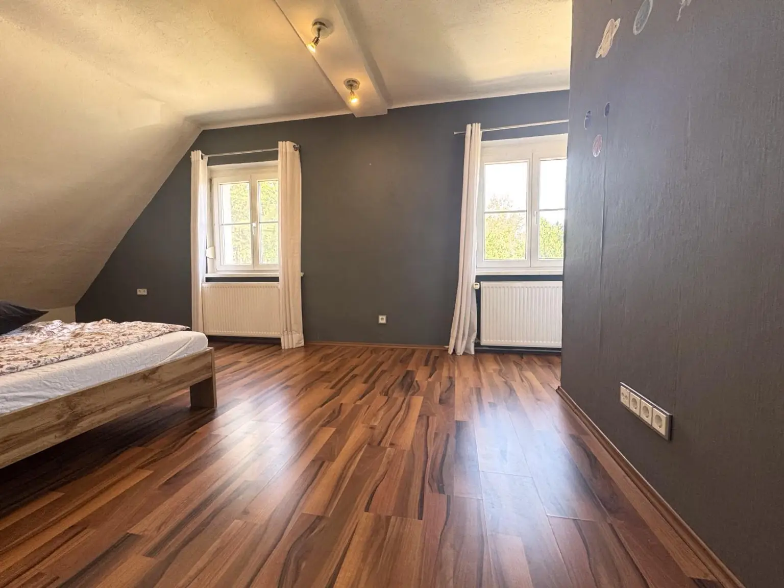 Schlafzimmer Wohnung 4