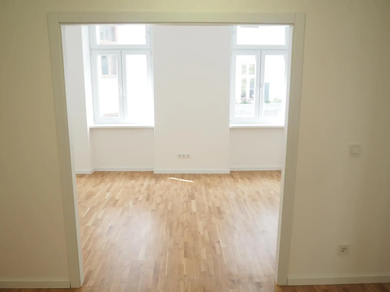Open house - 5-Zimmer-Maisonette - Wunderschön sanierter Altbau!