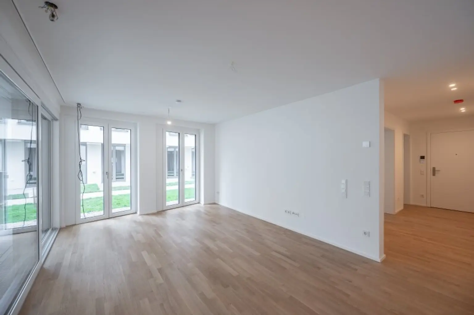 ++MOLLARD 50++ Stilvolle 3-Zimmer-Wohnung mitten im Herzen der Stadt (2/1)
