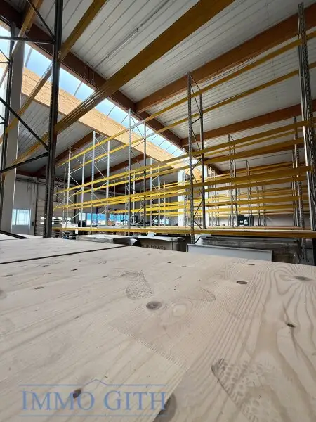 891 m² Lagerhalle in 1230 Wien (Talpagasse) zu mieten! – 2 Sektionaltore, U6 & Autobahn-Nähe, videoüberwacht