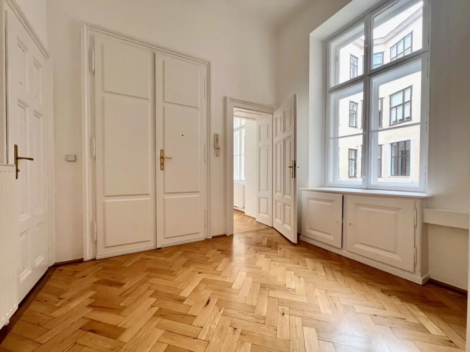 3 | ++ SALZGRIES 1010 WIEN ++ TRAUMHAFTE ALTBAUWOHNUNG | Prima Service Immobilien