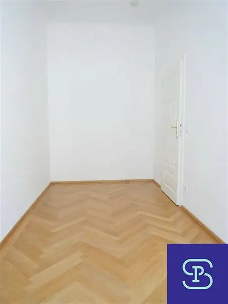 Provisionsfrei: Toprenovierter 85m² Altbau mit Einbauküche Nähe Mariahilfer Straße - 1060 Wien