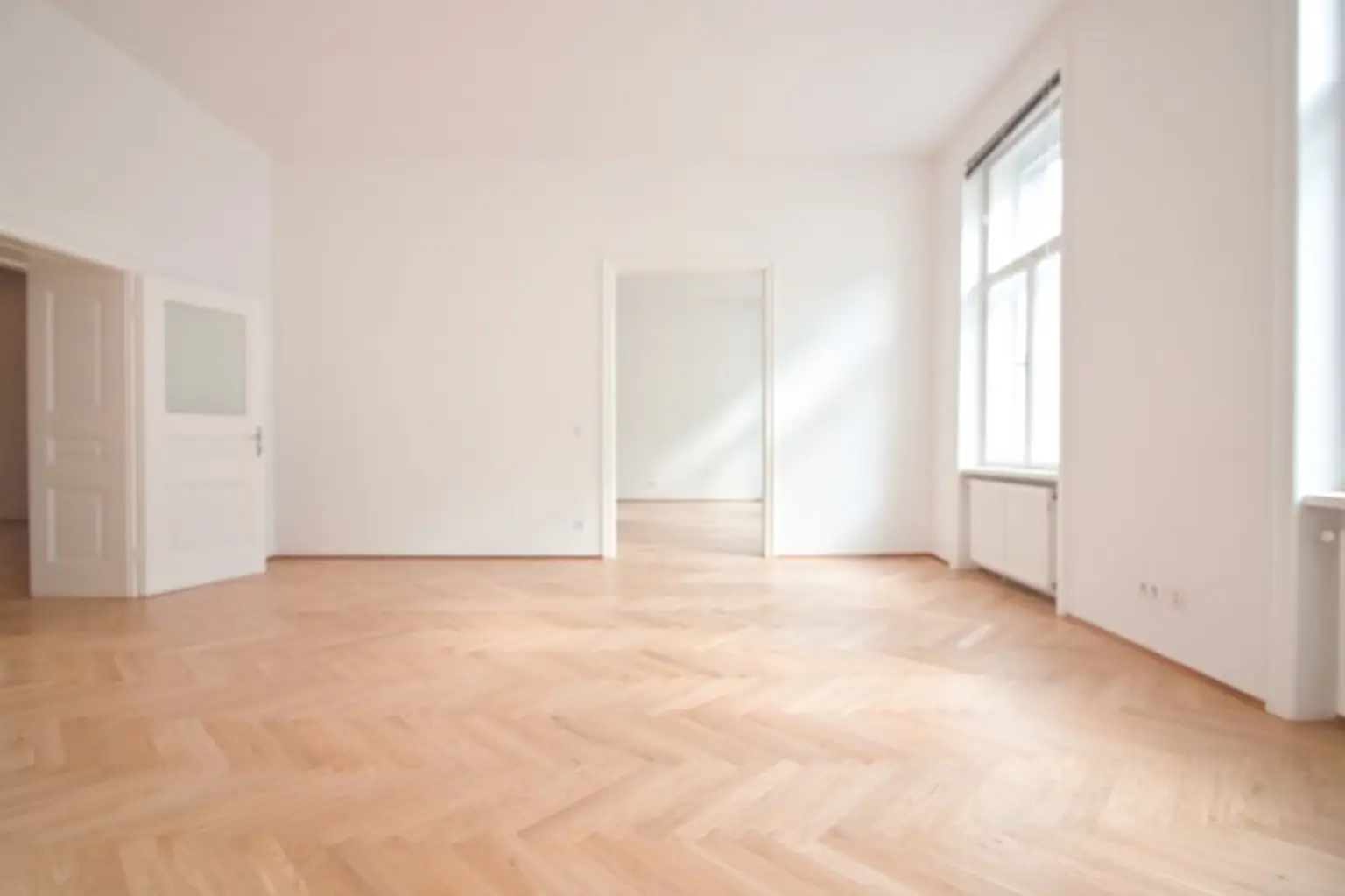 Großzügige, helle 5-Zimmer-Wohnung | optimaler Grundriss & TOP Lage