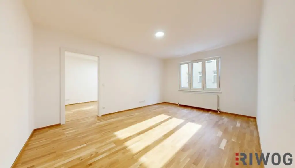 ERSTBEZUG nach Sanierung I Großzügige 2 Zimmer Wohnung mit geräumiger Küche und begehbaren Kleiderschrank I Augartennähe I Tischler Einbauküche inkl. Siemensgeräte I Gratis Miele Waschtrockner bei Kauf bis 31.12.25