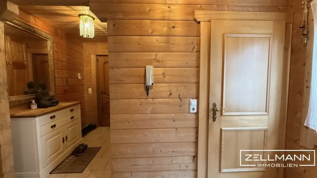 Wohnen in seiner schönsten Form: Chalet-Flair & Ruheoase im Grünen Hietzing | ZELLMANN IMMOBILIEN
