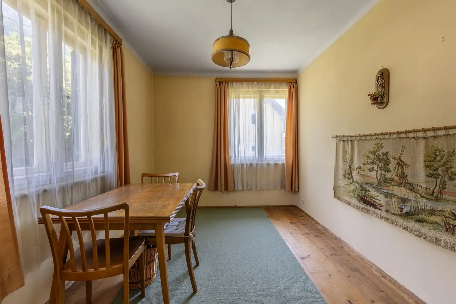 Zimmer 1 EG
