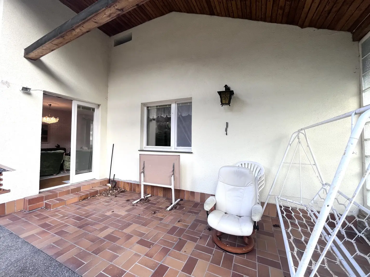 Schönes Einfamilienhaus mit Gartenparadies