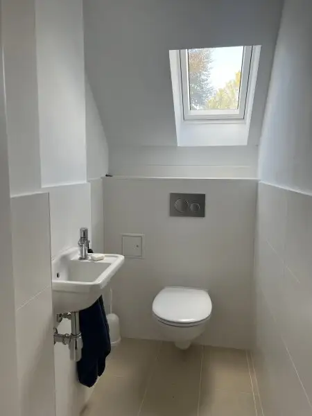 1. Dezember 2025:  2 Schlafzimmer, großzügige TOP Wohnküche, Klimaanlage, Fußbodenheizung | December 1st, 2025 2-bedroom unit featuring a spacious premium open-plan kitchen/lounge, A/C, and underfloor heating