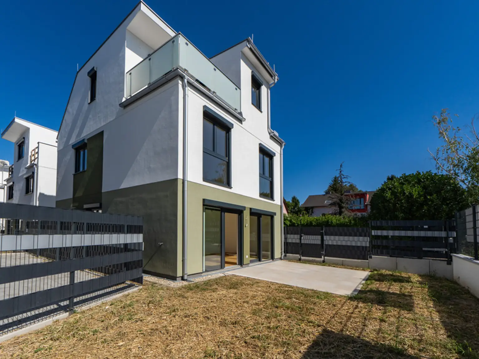 1220, Arminenstraße, Nur 200 m Luftlinie zur unteren Alten Donau, Einzelhaus