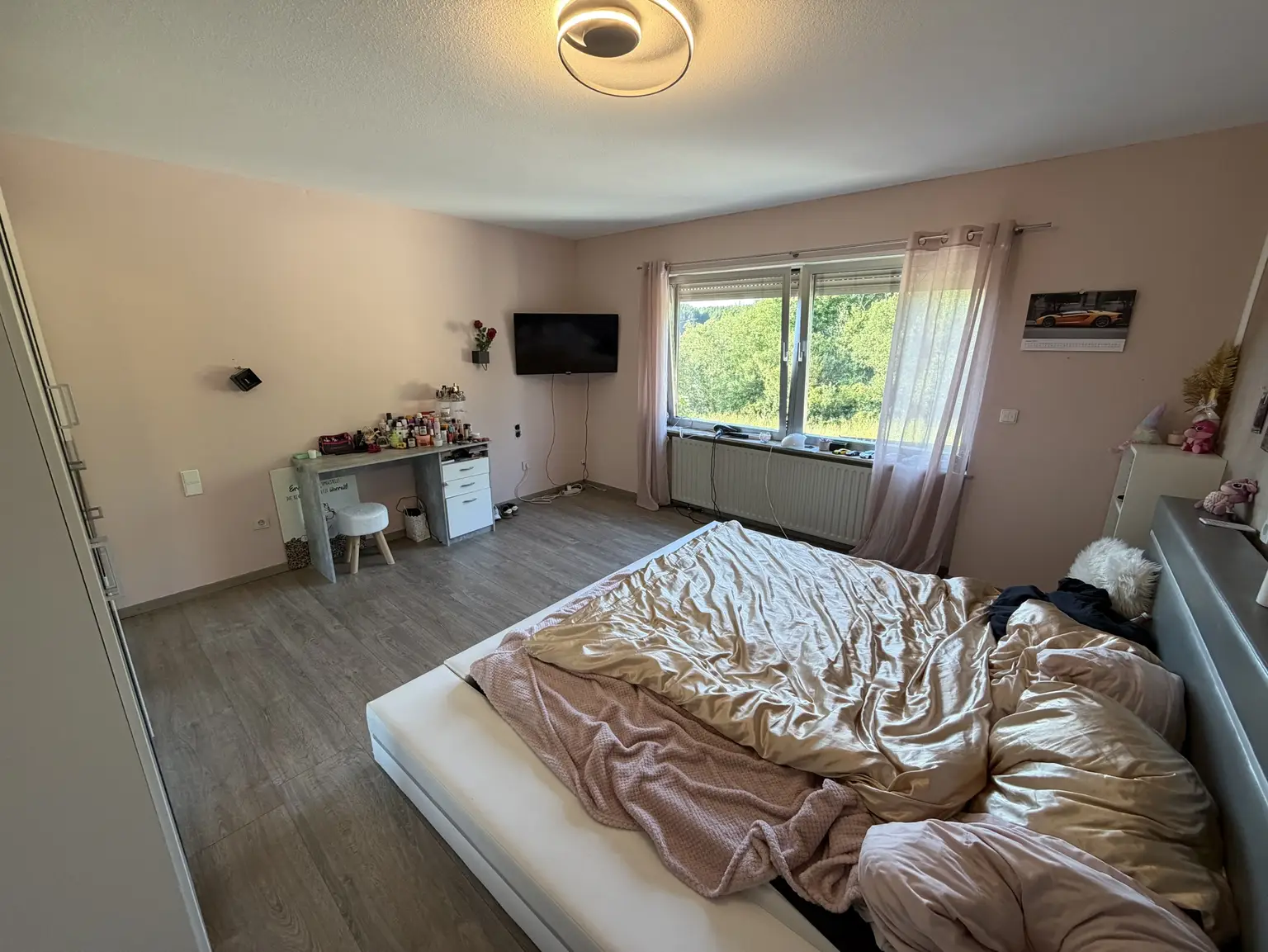 Zimmer 1 EG