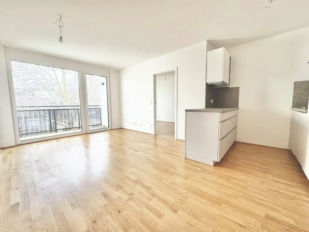 LOGGIATRAUM | OPTIMAL AUFGETEILTE, HELLE 2 ZIMMER | GARAGENPLATZ INKLUSIVE | TOPLAGE IN HOLLABRUNN