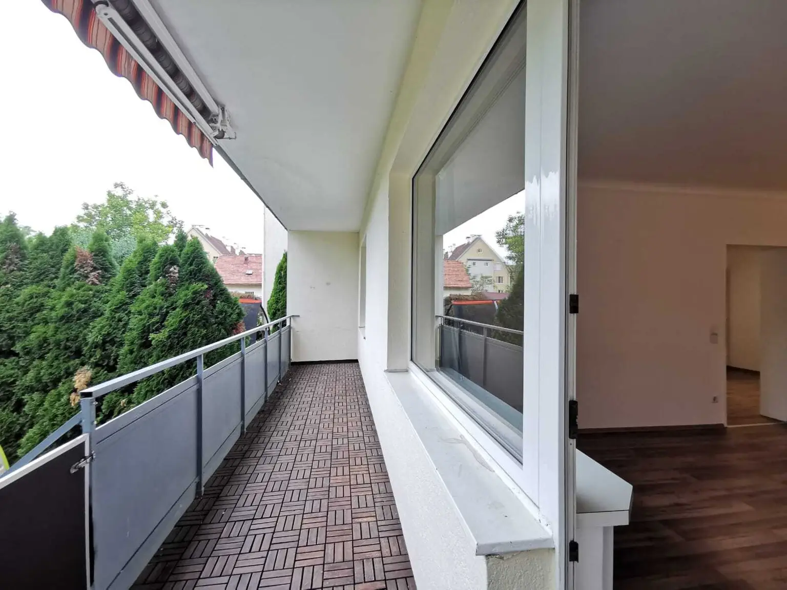 Sonnige 3 Zimmer Wohnung mit Gartenbenützung