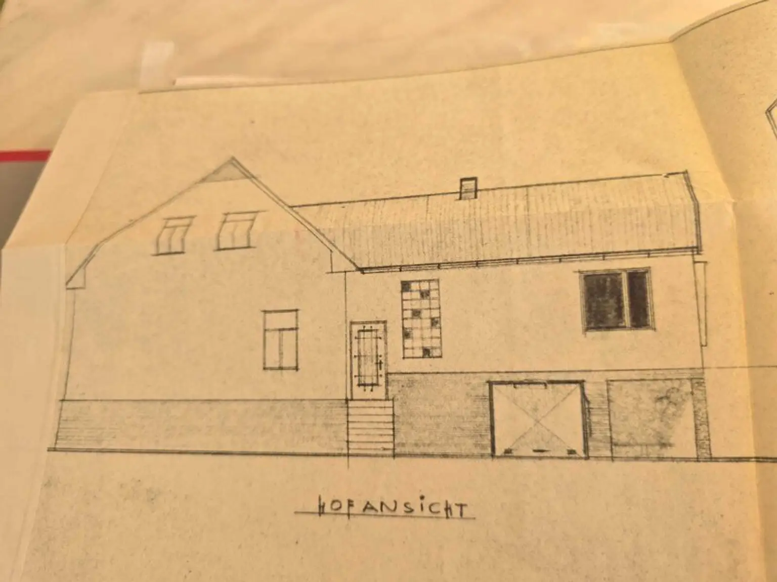 Traumhaus in Ternitz: 5 Zimmer, Garten, Pool & Garagen für nur 299.000 €!
