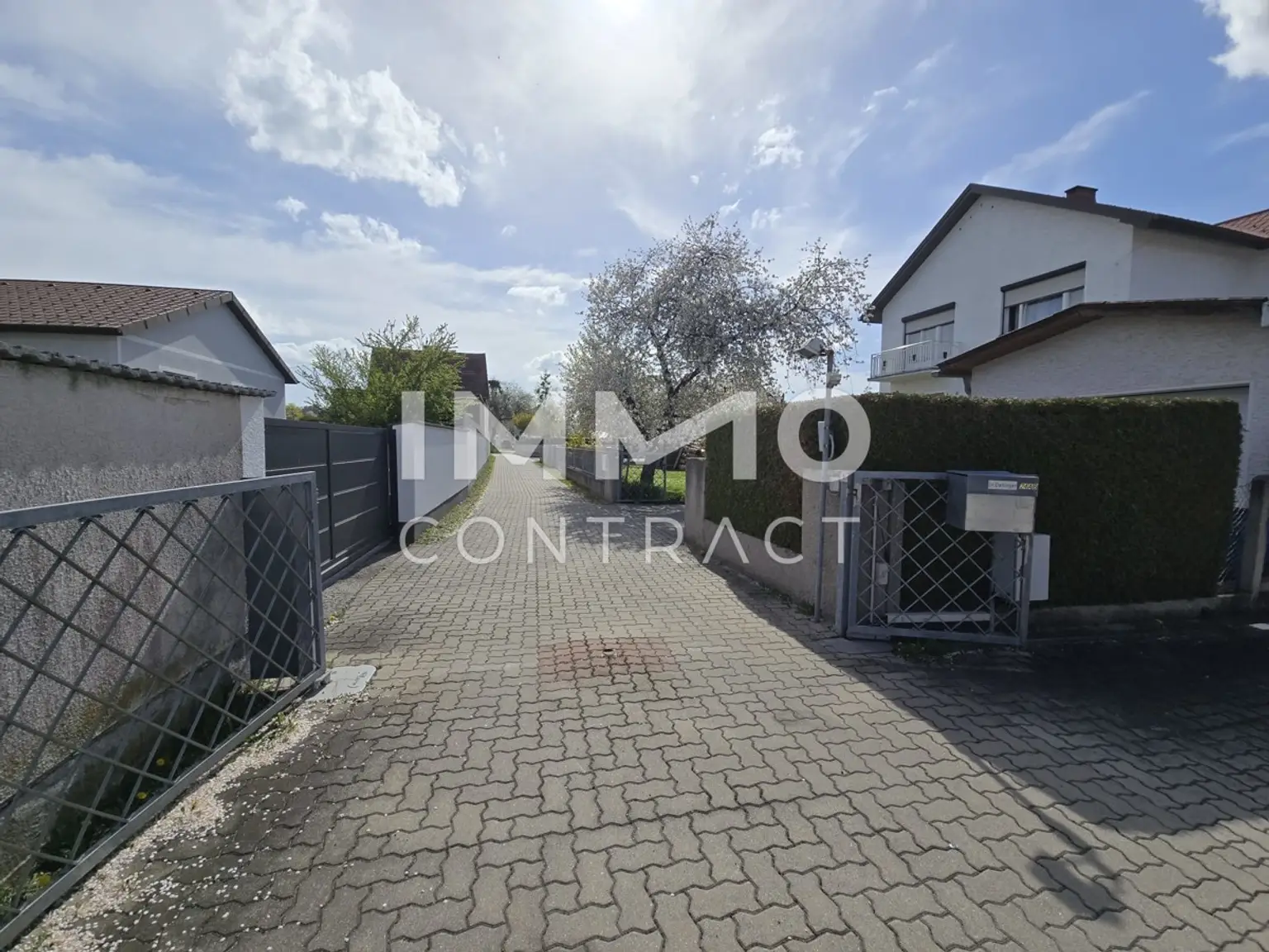 Betriebsbereite Ordination in Oberwart - zentrale Lage mit Parkplätzen - Graf Erdödistraße 24a