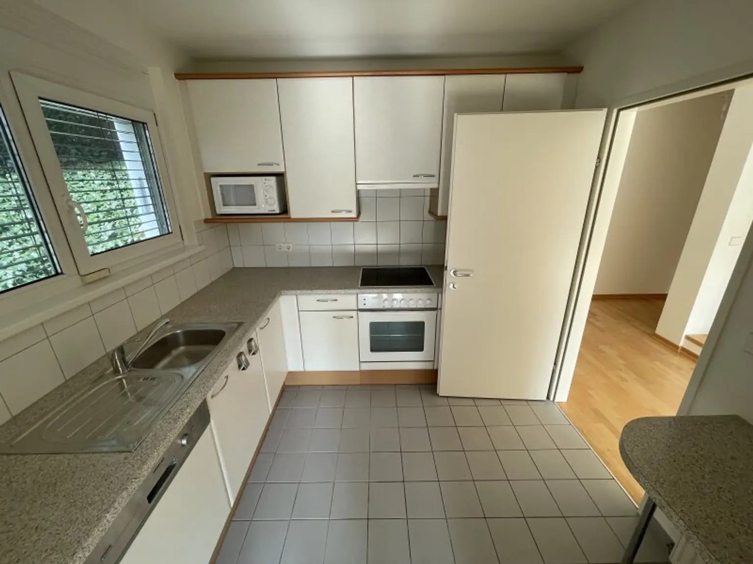 RUHELAGE + SONNIG + GARTEN + MAISONETTE + TERRASSE + TOPLAGE in NUSSDORF!