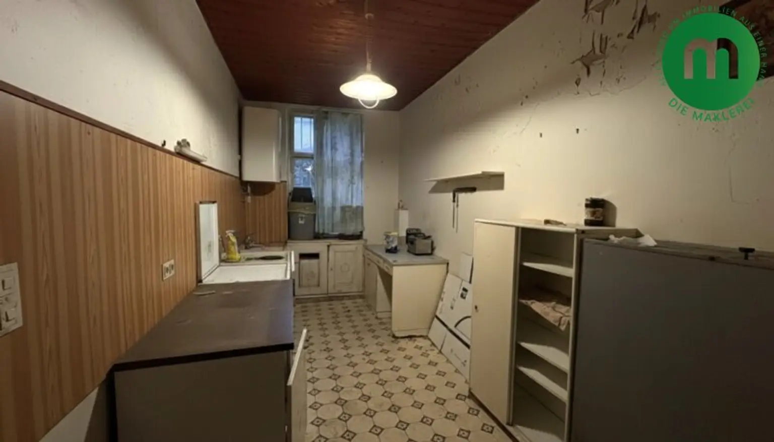 Altbauvilla aus der Jahrhundertwende auf einem ca. 1.770 m² Grundstück