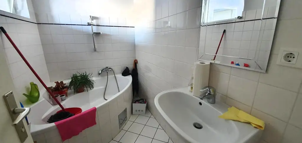U1 Fussgängerzone - Büro / Bürowohnungkombi
