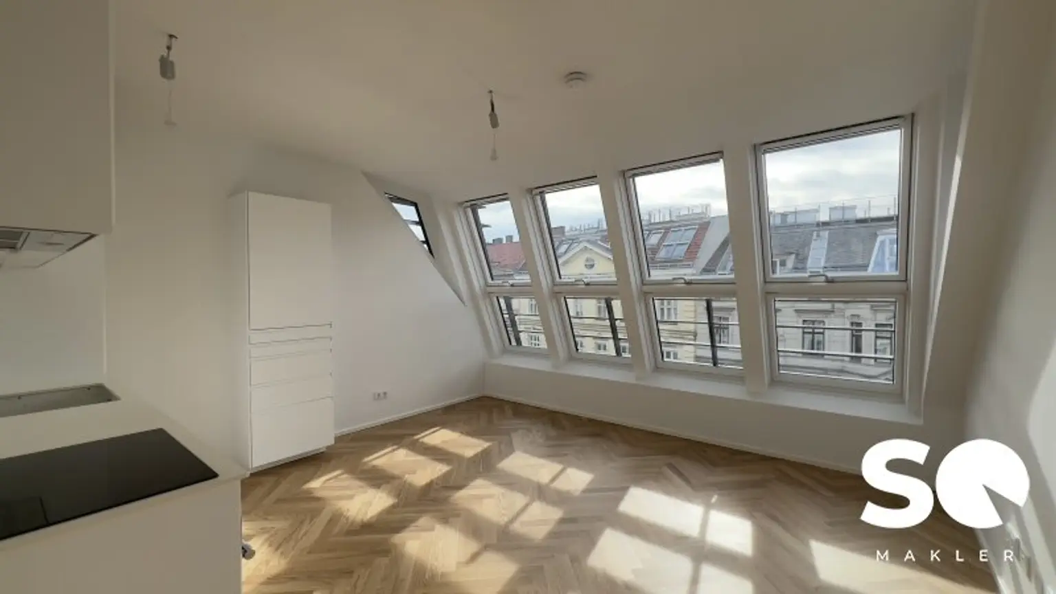 # SQ - EXKLUSIVE DACHGESCHOSSWOHNUNG IN 1030 WIEN - SEIDLGASSE - 2 ZIMMER - TOP 15
