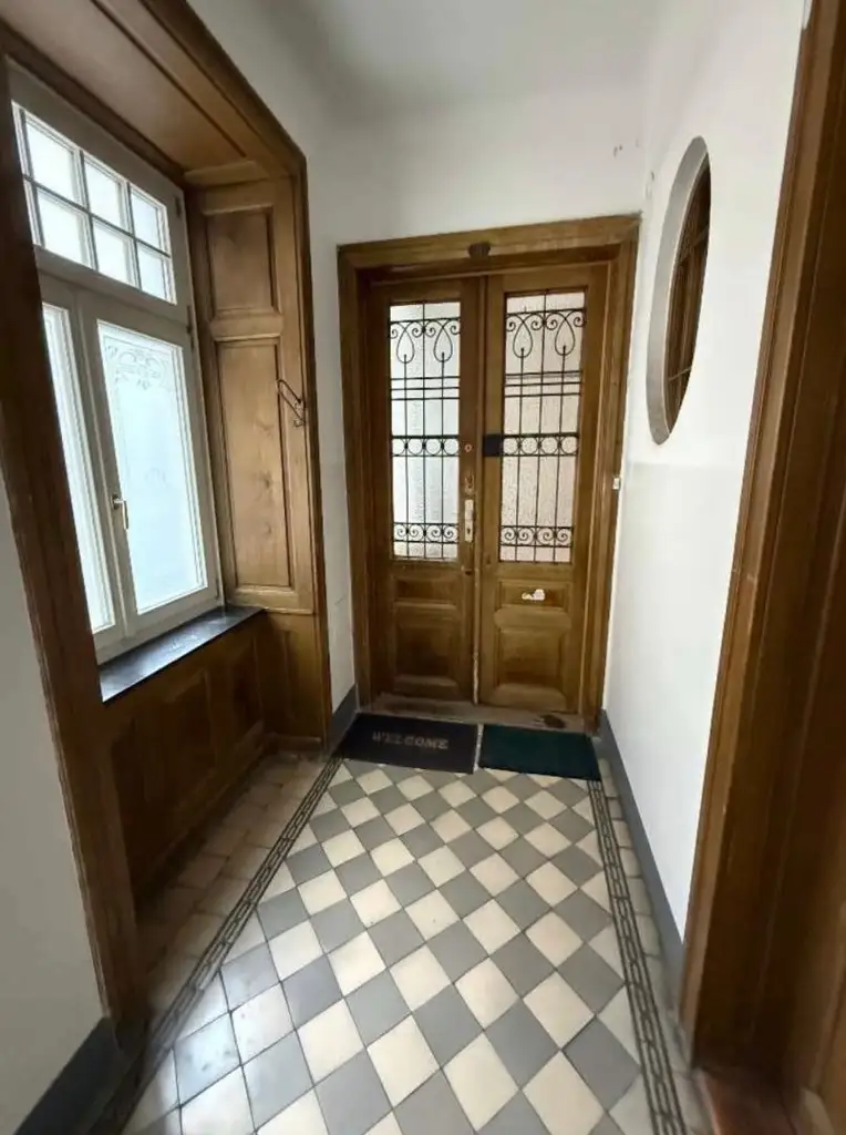 Charmante Altbauwohnung mit optimalem Grundriss – nur 50 m zur U4 Schönbrunn!