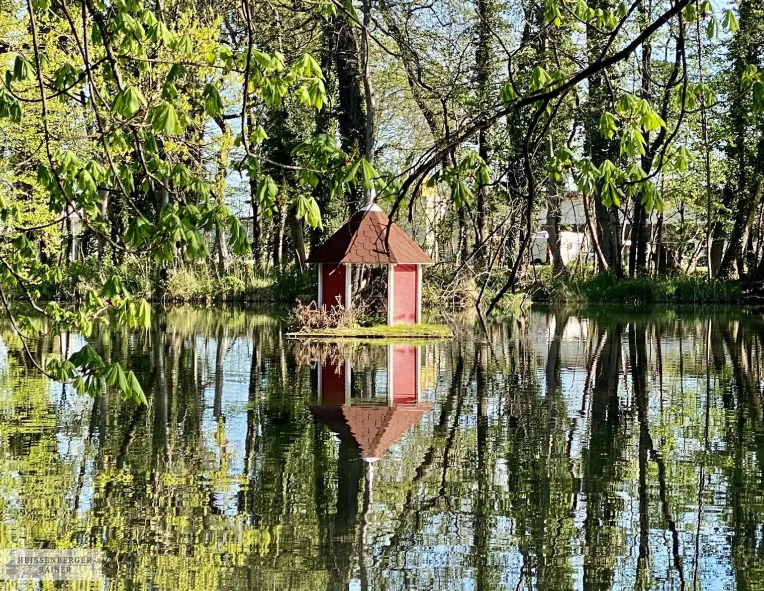 POTTENDORF /// WOHNEN IN BESTER LAGE /// DREI BAUGRÜNDE AN PRIVATSTRASSE