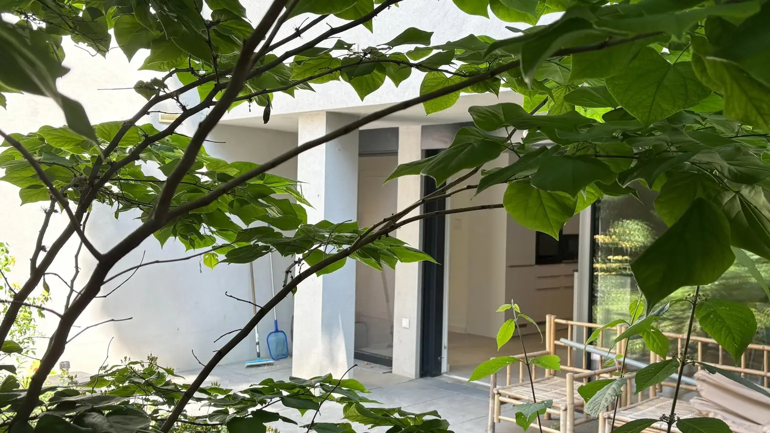 Ruhige Terrasse und Gartenwohnung  im Kahlenbergerdorf