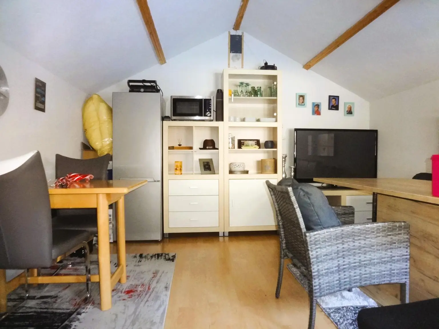 ausgebaute Sommerhütte