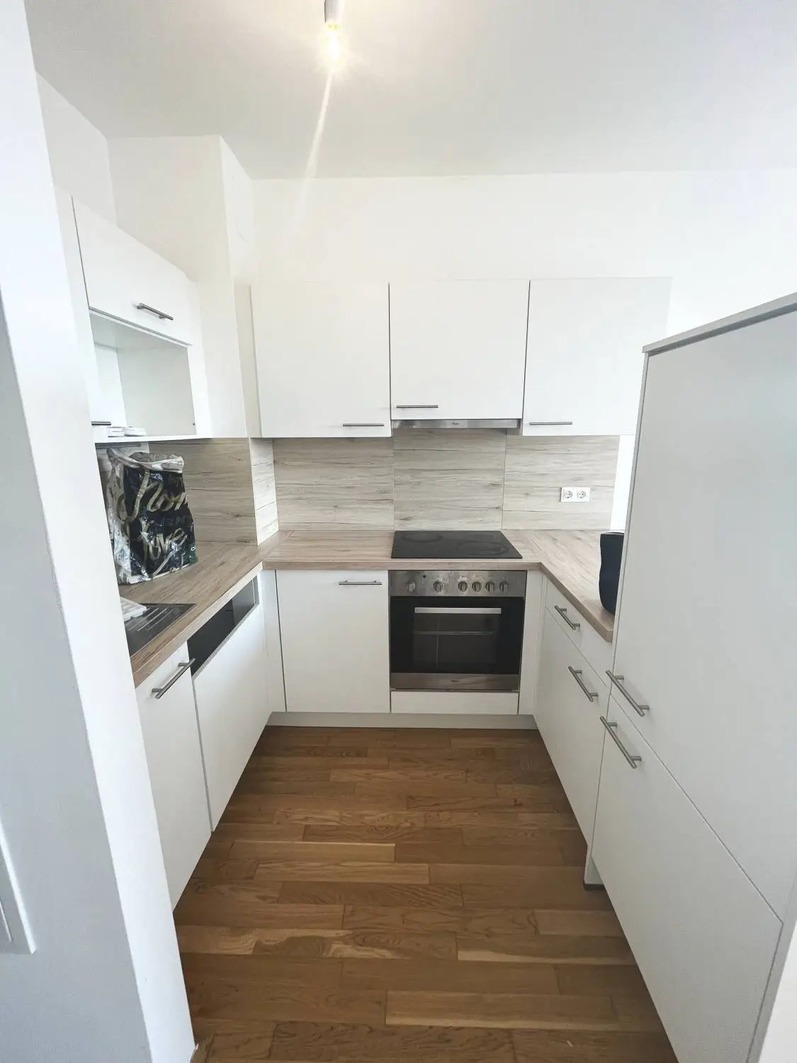 Moderne 2-Zimmer-Wohnung mit Balkon, hochwertige Ausstattung