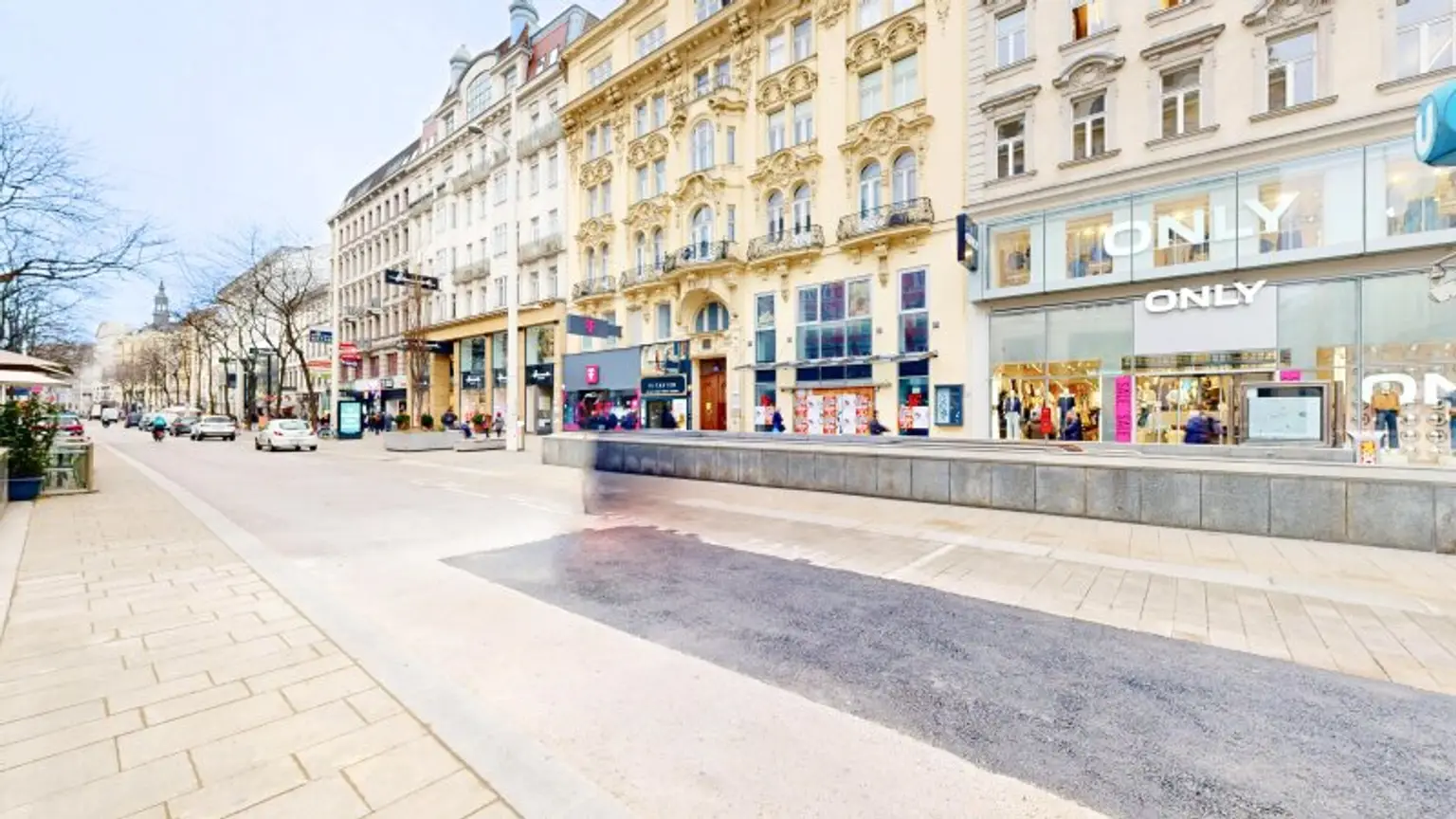 Gebäudeansicht und Umgebung