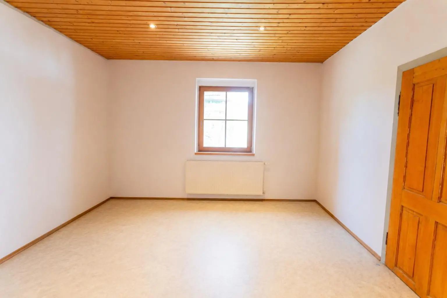 Zimmer 4 Ki generiert
