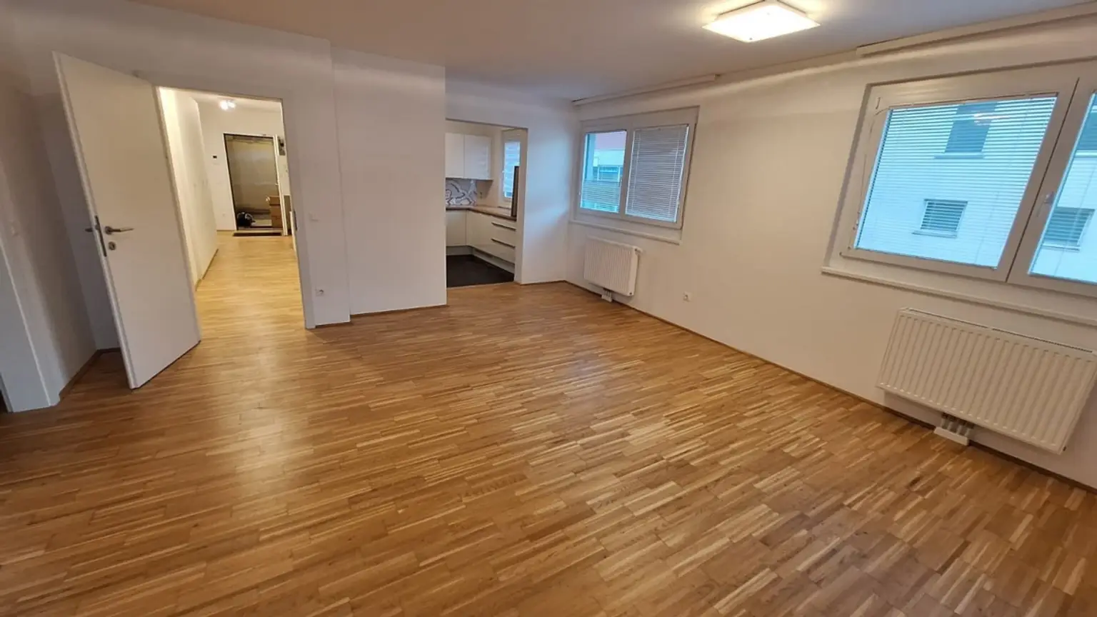 Kk | ++ HOCHWERTIG & GERÄUMIG ++ VIER Zimmer mit großer TERRASSE | Prima Service Immobilien