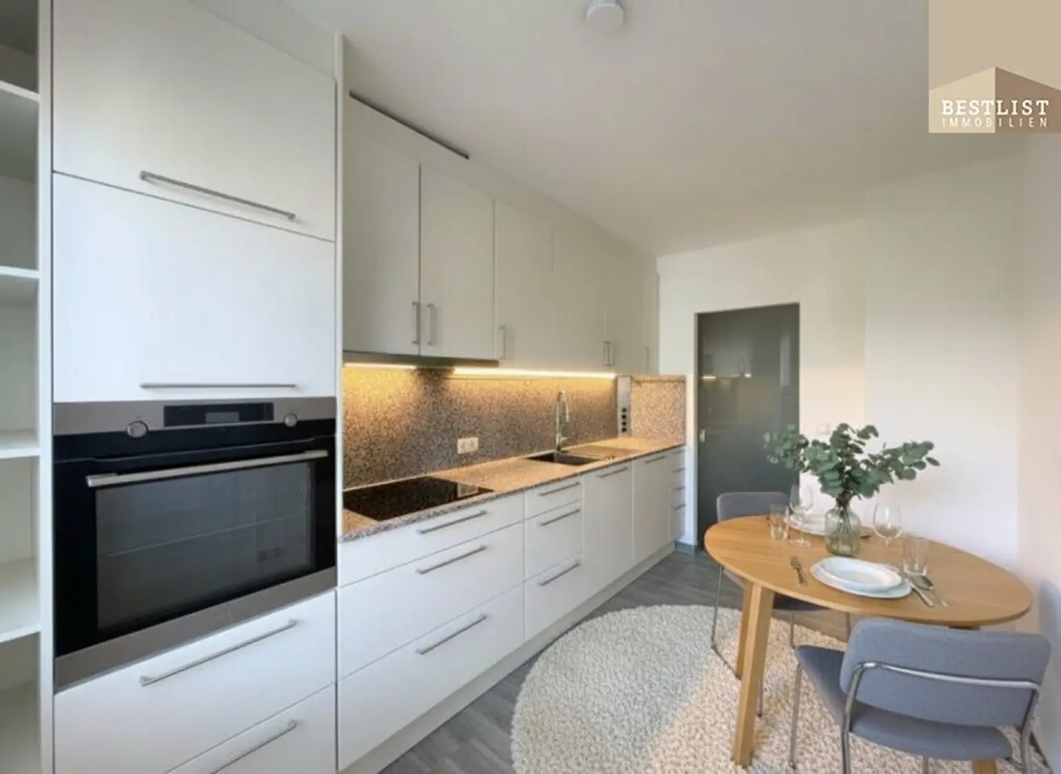 Dachgeschosswohnung - Erstbezug - 3 Schlafzimmer