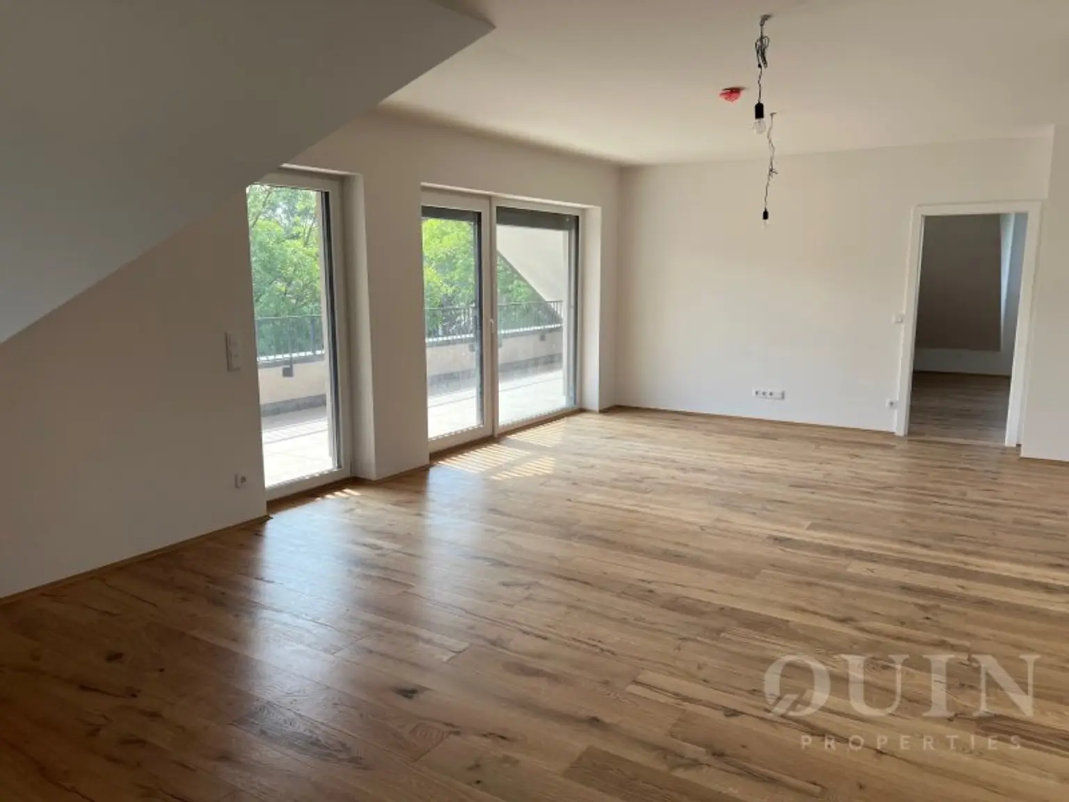 Exklusive Dachgeschosswohnung in Weinitzen bei Graz