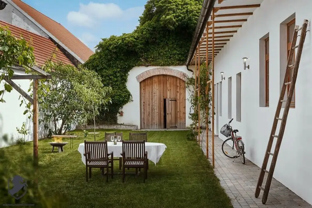Stilvolle Wohn- & Gewerbeliegenschaft mit Loftcharakter im Weinviertel