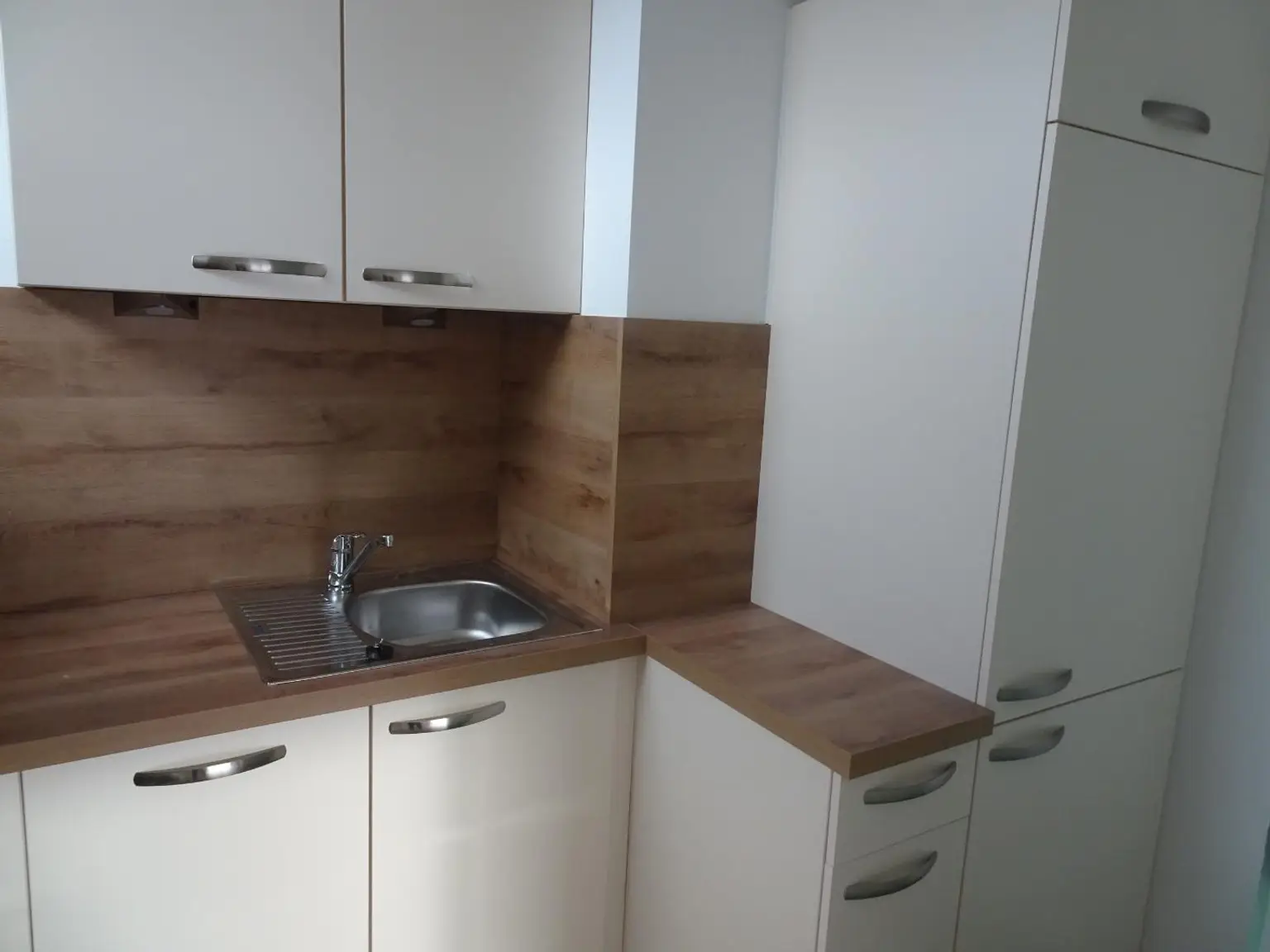 Sonnige 2,5-Zimmer-Wohnung mit Balkon und Mieter!