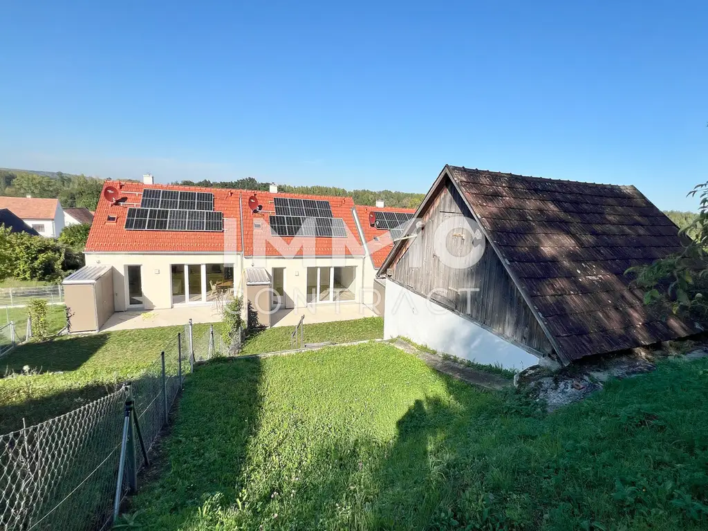 4ZI-REIHENHAUS mit NEBENGEBÄUDE (BÜRO) in Grünlage inkl.2 Parkpl.
Landesförderung möglich - keine Käuferprovision