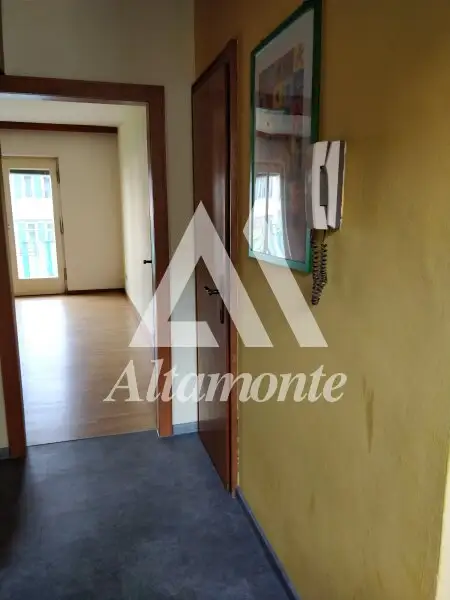 Helle 3-Zimmer-Wohnung im 3. Liftstock mit schöner Loggia - Nähe Augarten & Jakominiplatz, 8010 Graz