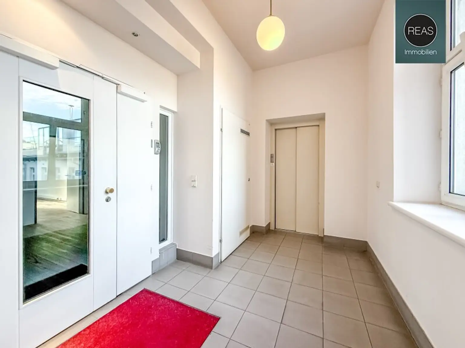 Modernes Büro mit Terrasse nahe Naschmarkt! Garage verfügbar!