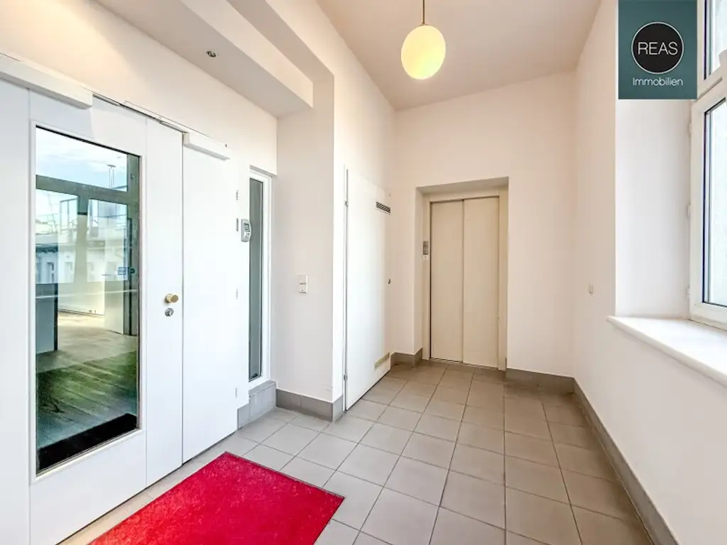 Modernes Büro mit Terrasse nahe Naschmarkt! Garage verfügbar!